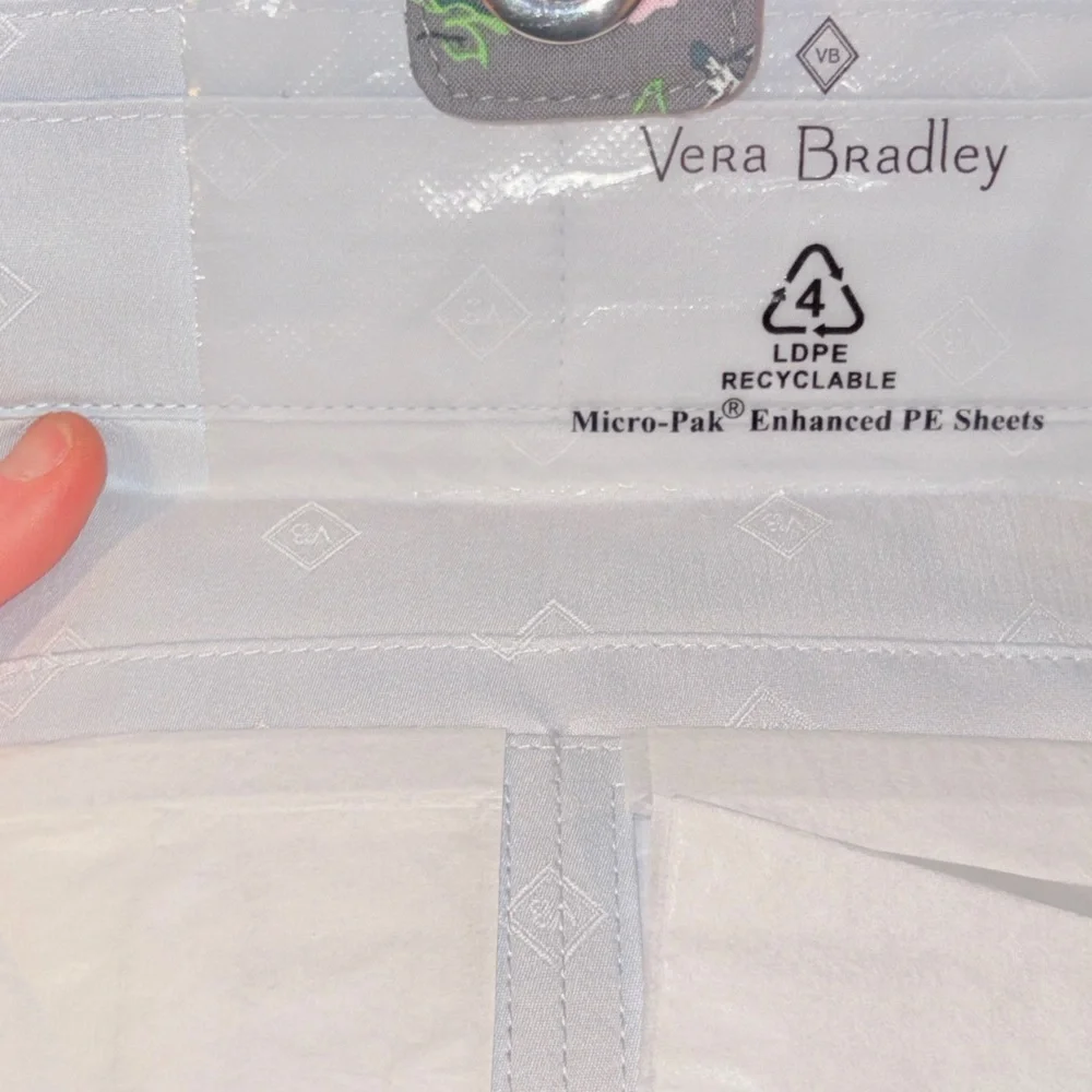 Vera Bradley Hope Blooms recycled cotton new with tags wallet - Picture 6 of 7